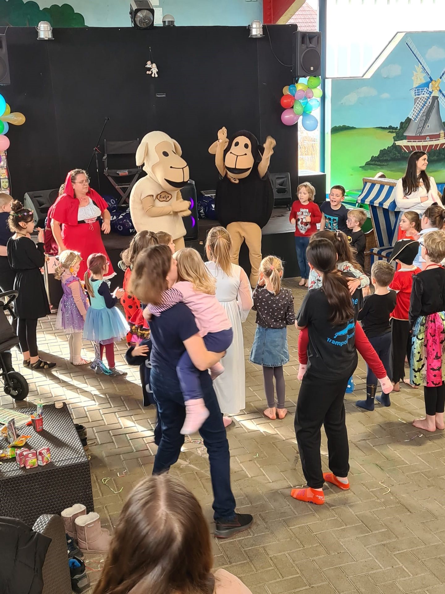 ANIMAX- Fiete & Fietje Kids Disco in der Spielscheune