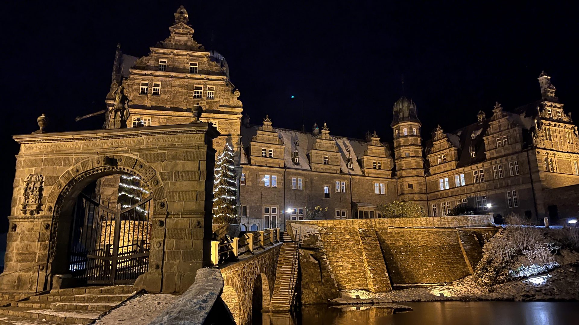 Adventsmarkt Schloss Hämelschenburg