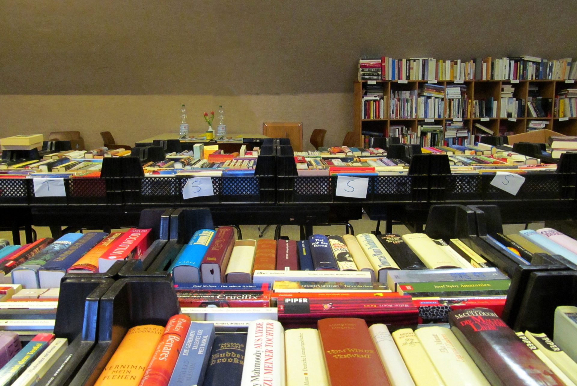 Büchermarkt im Gemeindehaus St. Ansgar