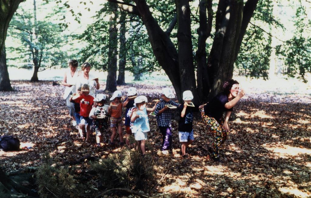 Kinder erleben: Zauberwelt und Wunderkräfte