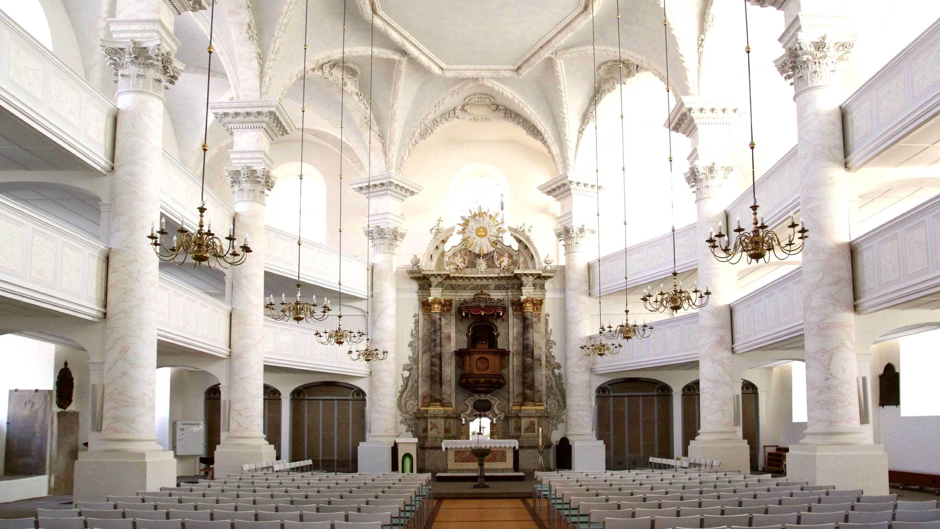 Führung durch die St. Trinitatiskirche