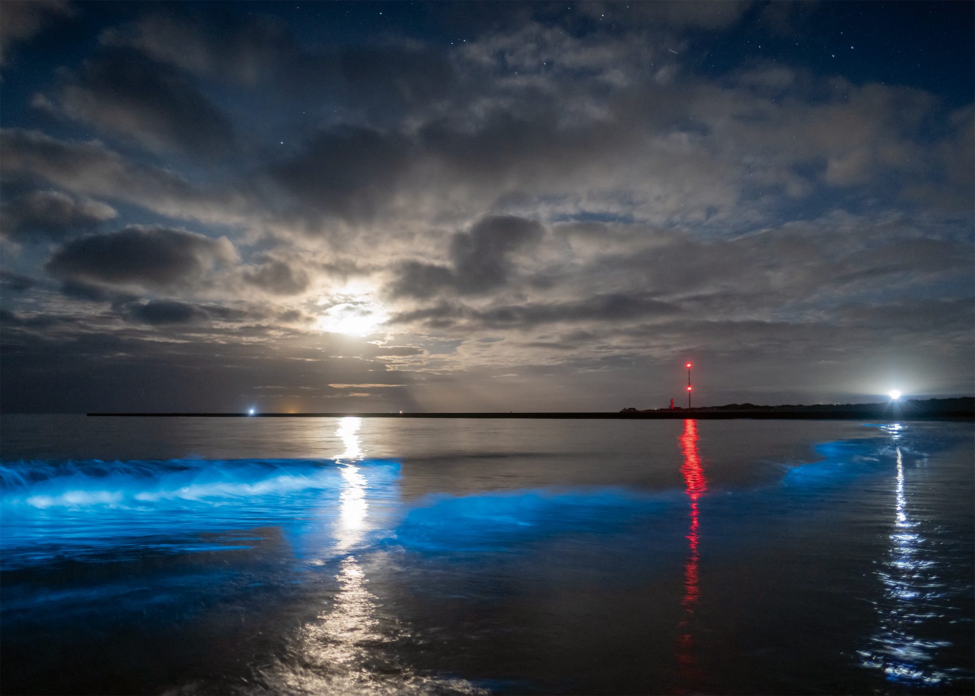 Fotoausstellung "Die Magie der Nacht im Wattenmeer" von André Thorenmeier