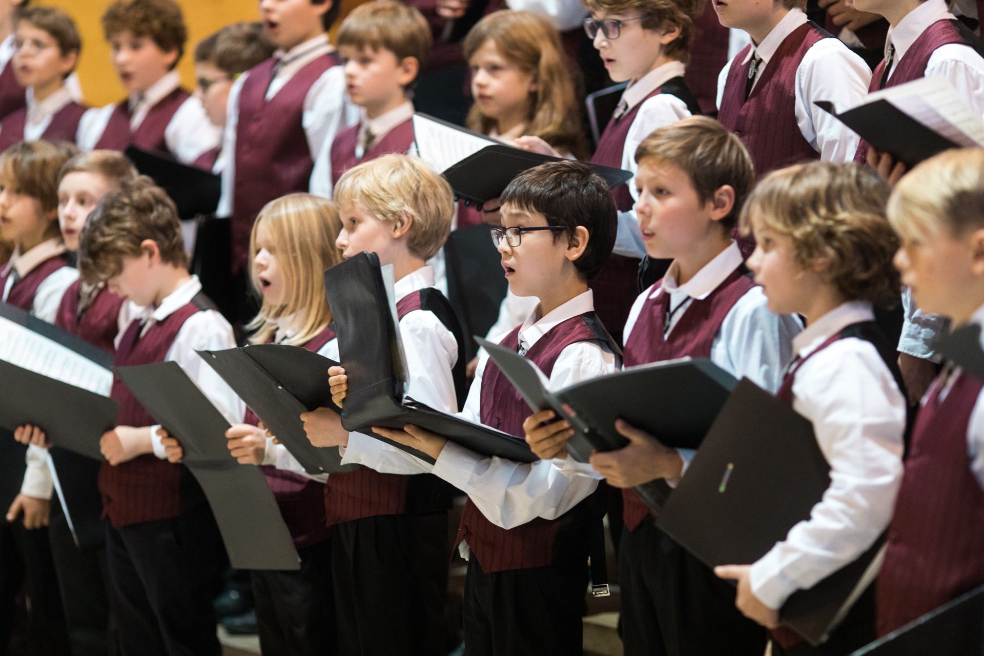 "Ubi caritas et amor" - Knabenchor der Jenaer Philharmonie unter der Leitung von Berit Walther