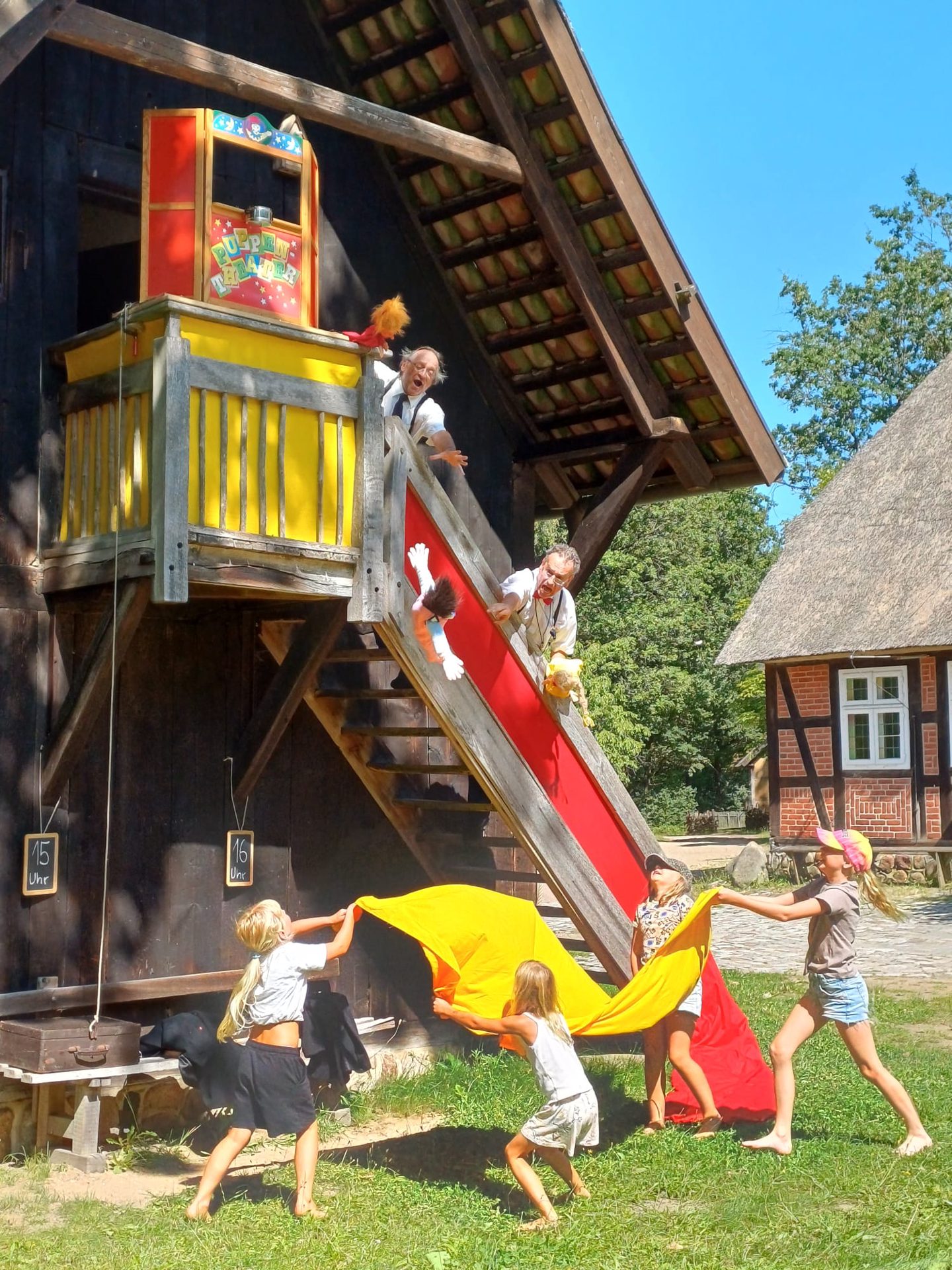 Die Punch & Judy Show im Museumsdorf