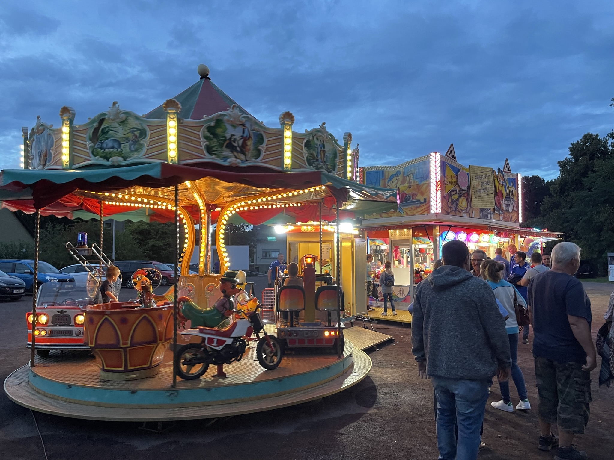 Impression der Lauterbacher Kirmes auf dem Glash&uuml;ttenplatz.