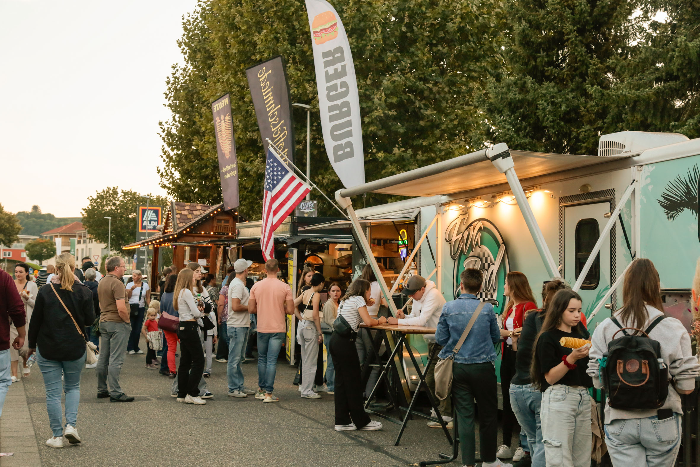 Foodtruck-Festival in der Tullastraße