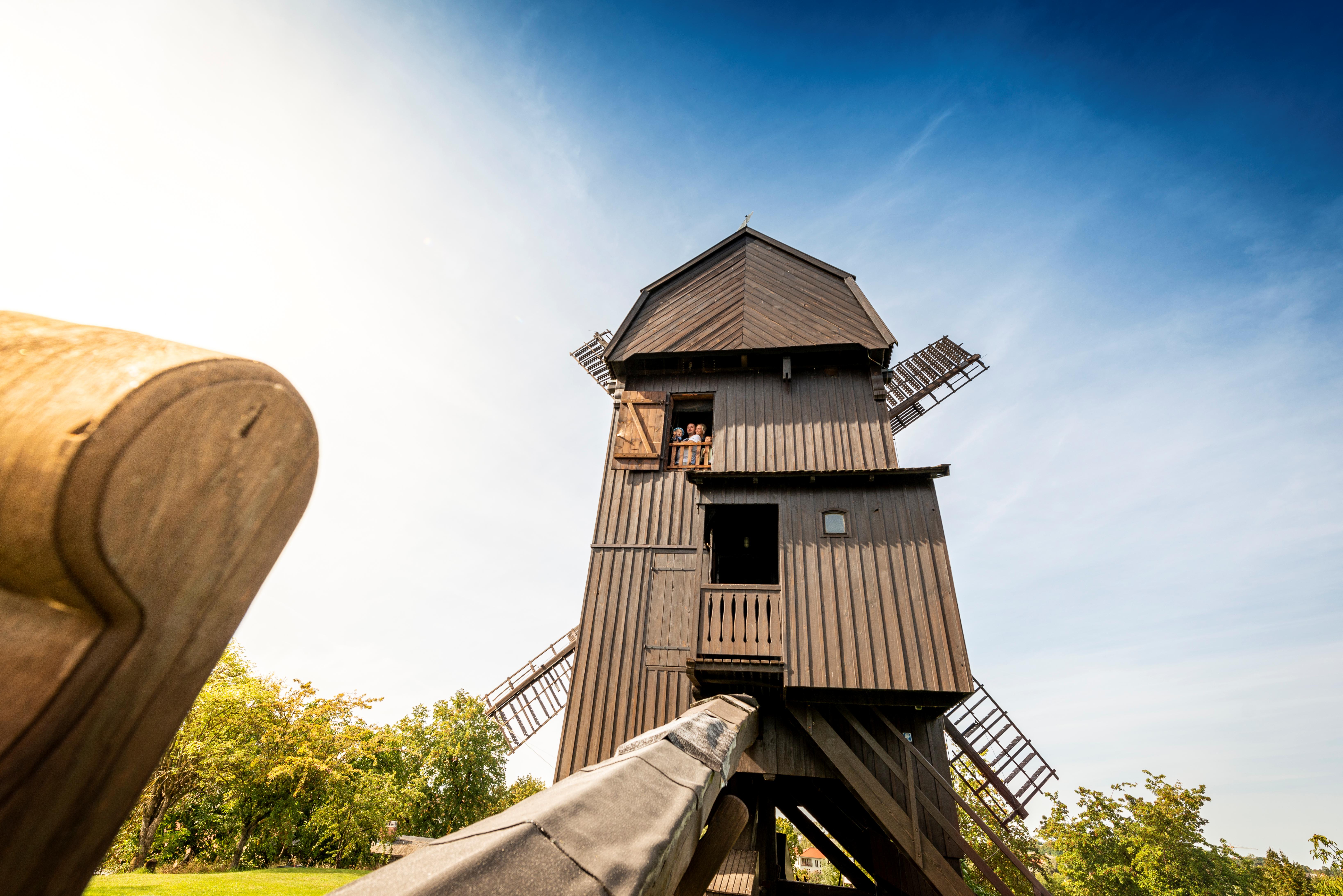 Poetry Slam „Zwischen Zeilen und Ziegeln“ an der Bockwindmühle Werder (Havel)