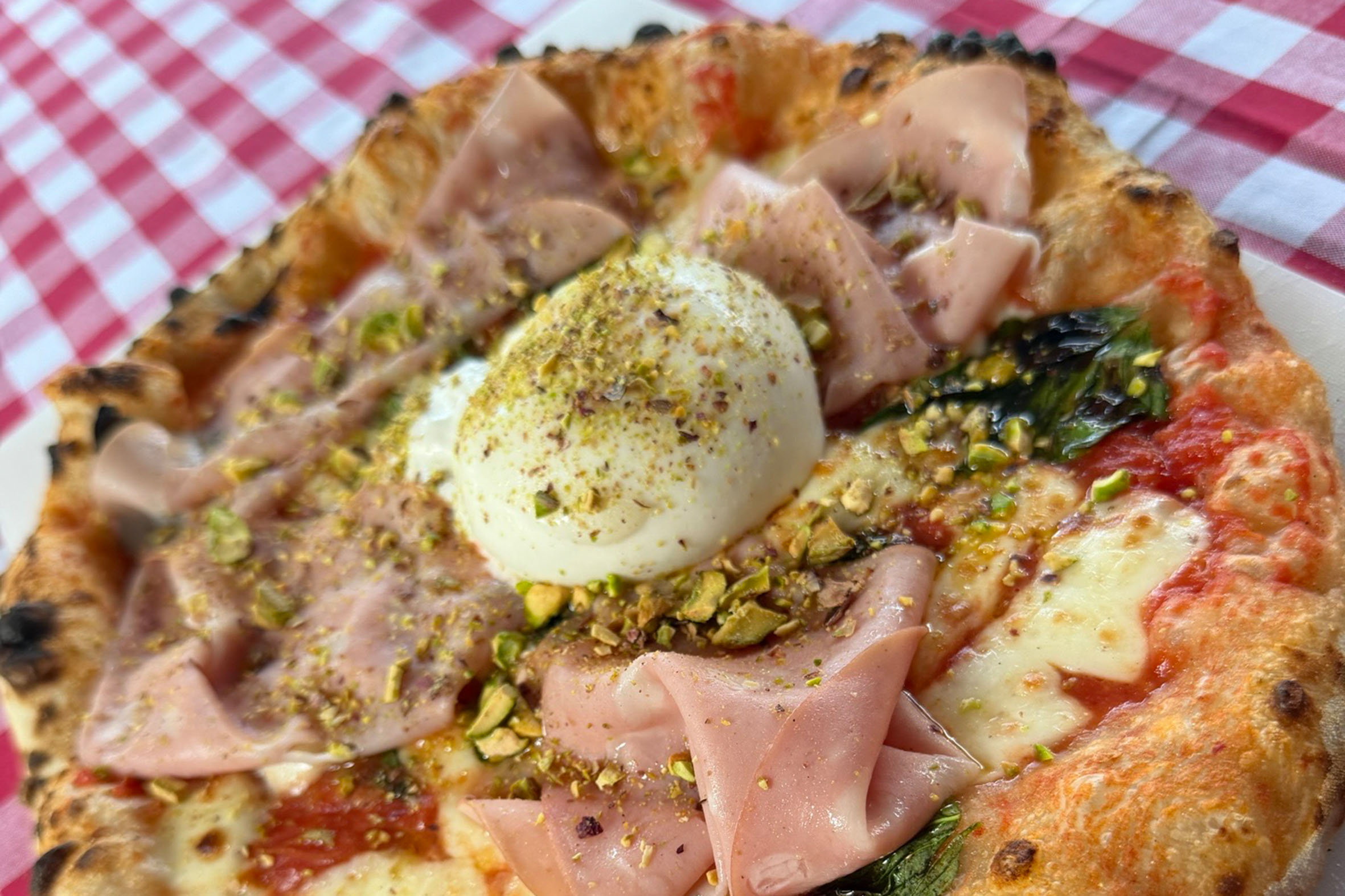 Mobiler Pizzastand an der Gocher Nierswelle