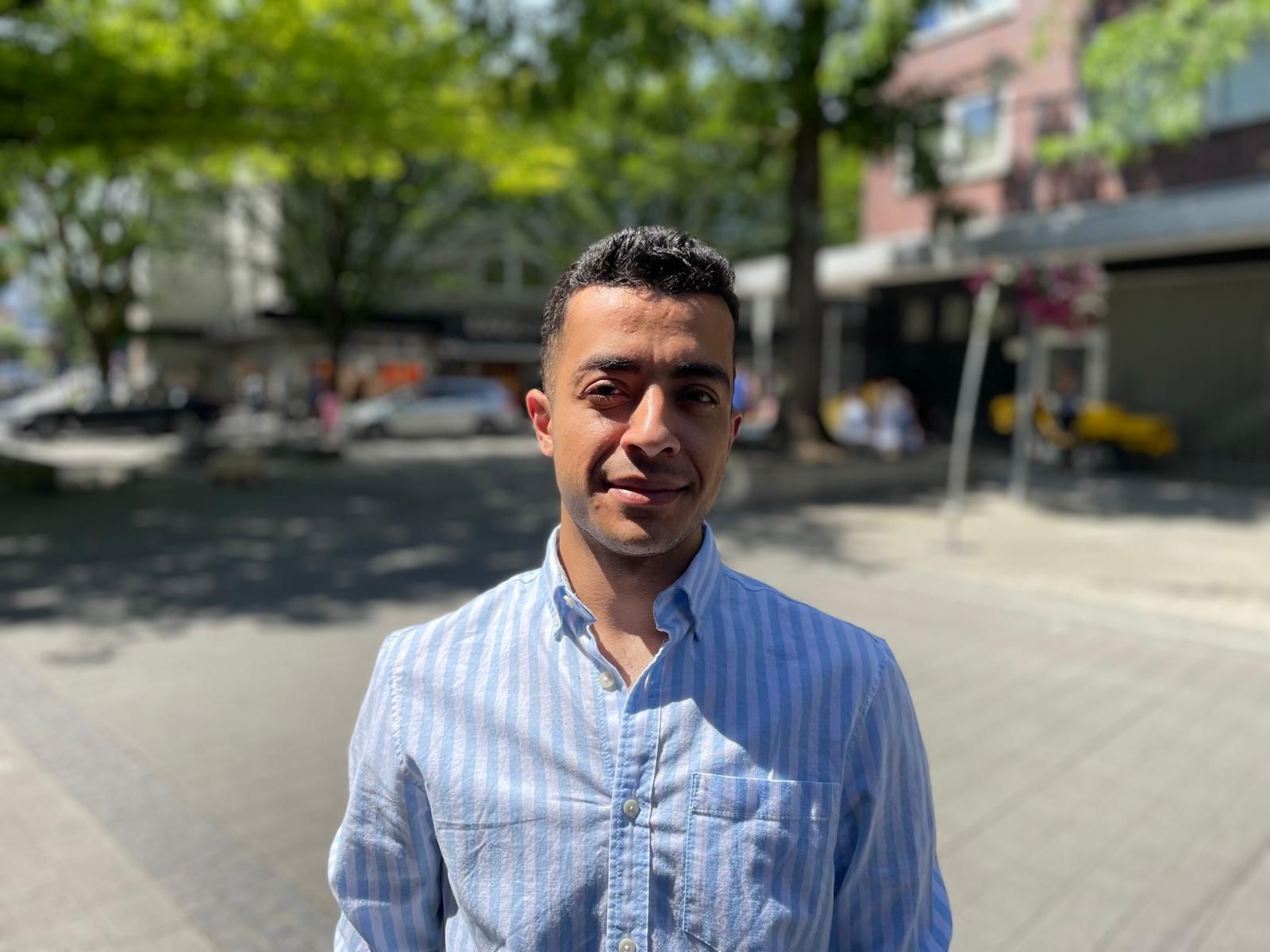 Lesung „Muscheln am Strand von Gaza“ mit Hamza Abu Howidy