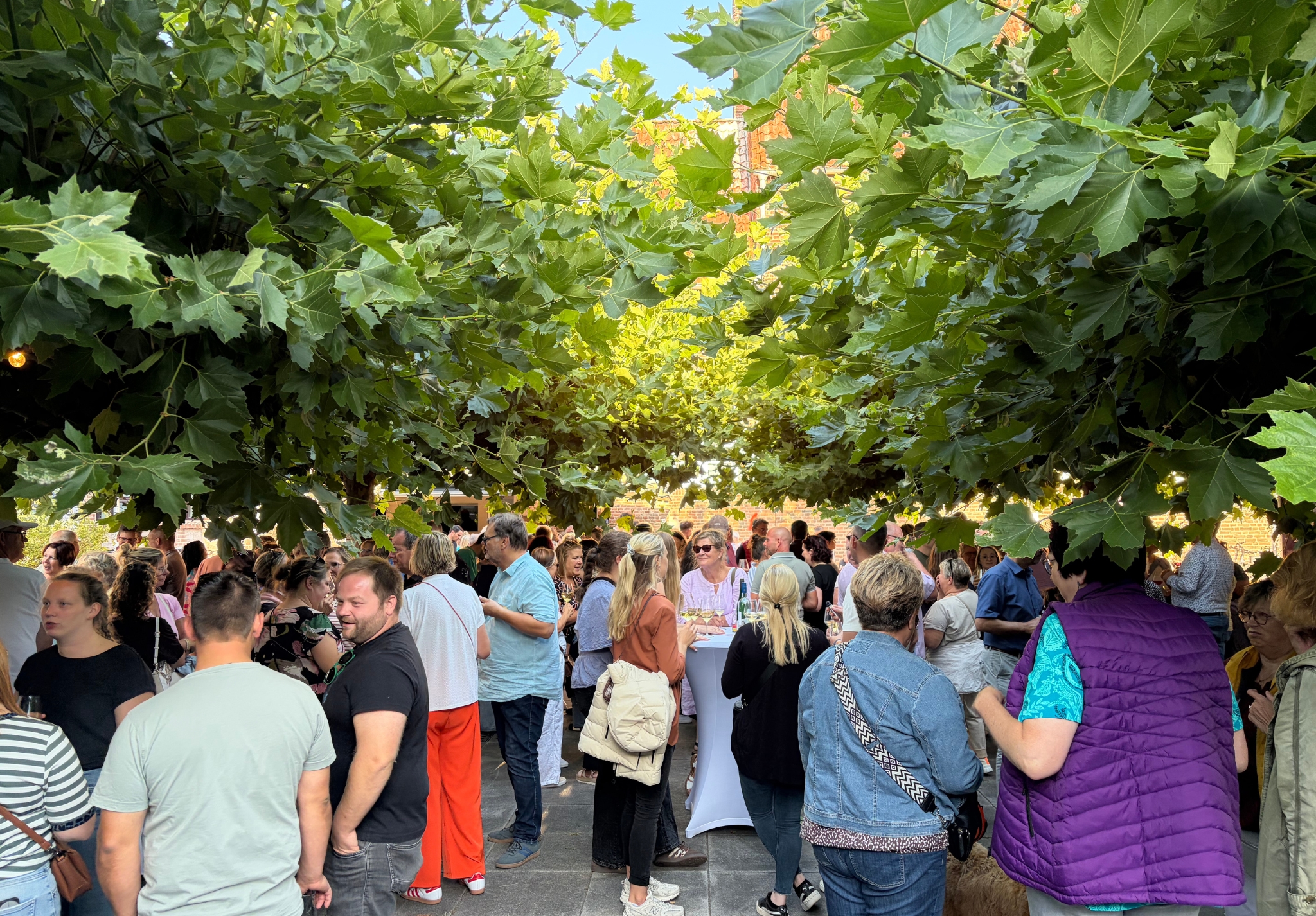schön ❤️ hier: Der Museumsplatz lebt! – After-Work-Abend
